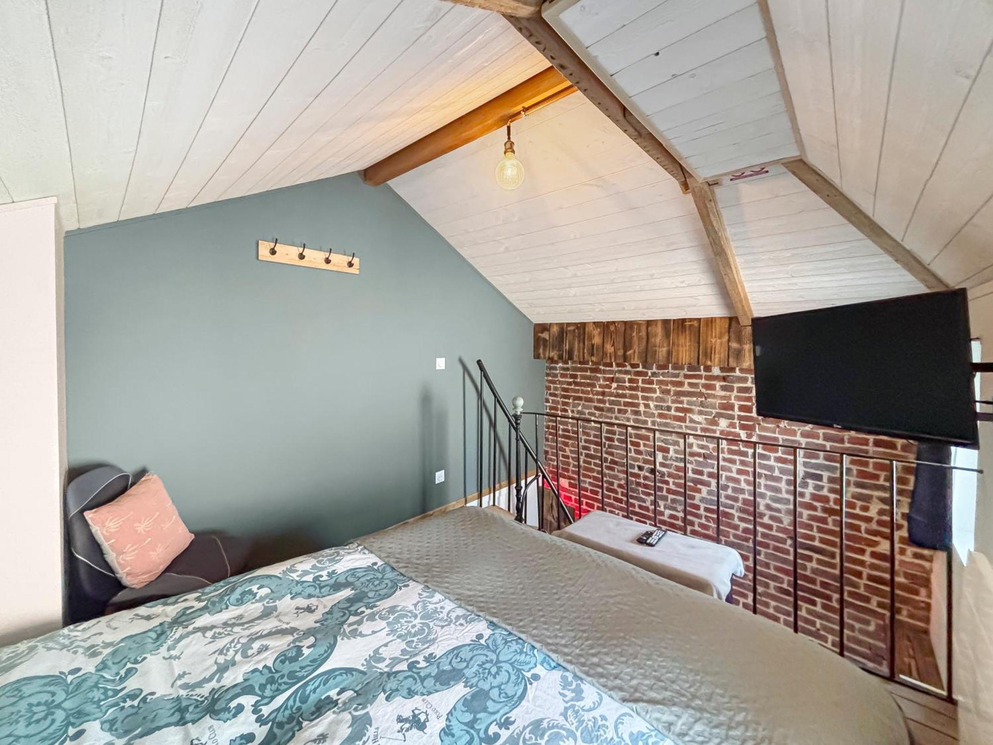 Ferienwohnung Duplex Cosy Avec Netflix & Amazon Prime Beauvais Exterior foto