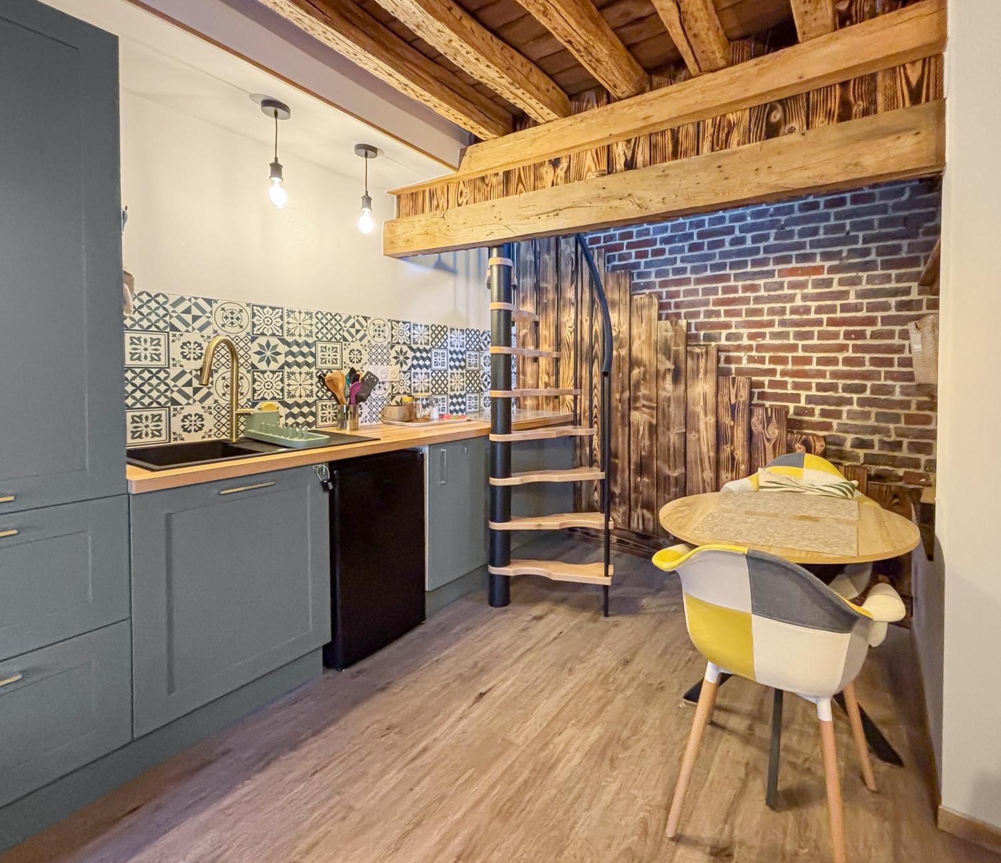 Ferienwohnung Duplex Cosy Avec Netflix & Amazon Prime Beauvais Exterior foto